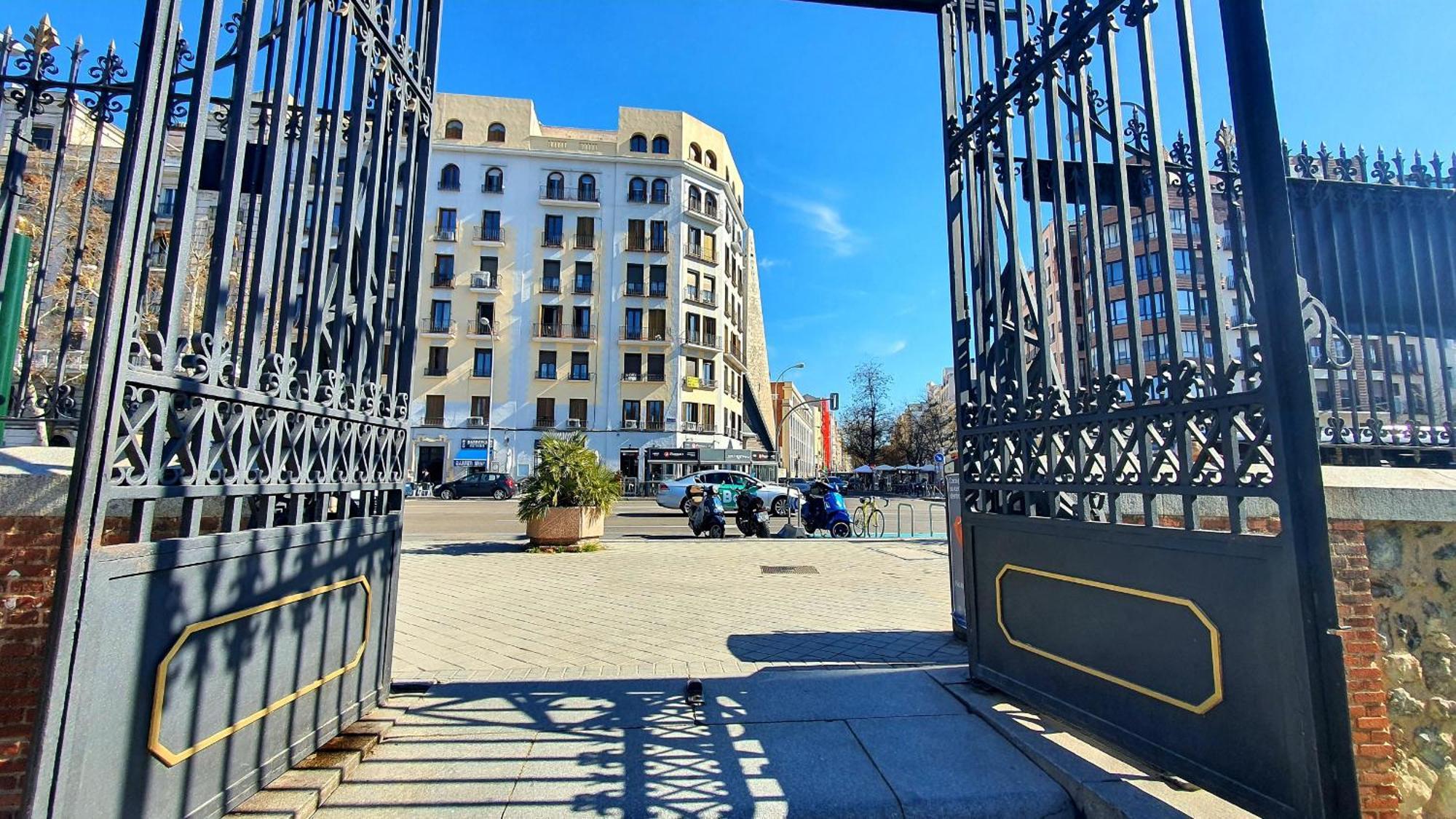 Retiro Park Apartament *